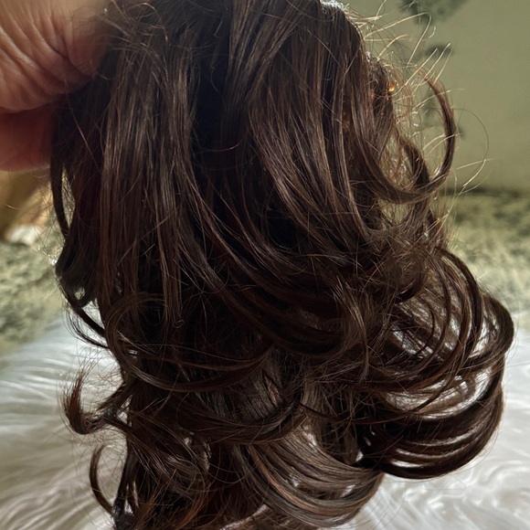 Elegant Dark Brown Hair Extension with combs - Picture 7 of 7